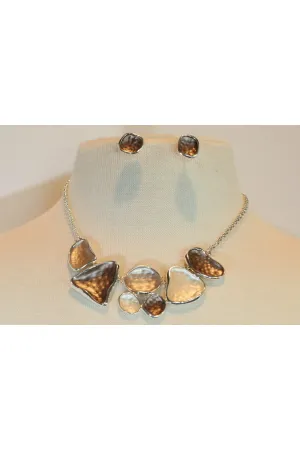 Cream And Mauve Geometric Necklace